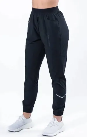 Alphalete Studio Jogger Pants thumbnail 1