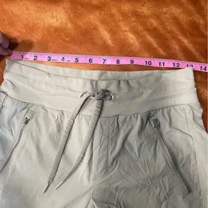 Athleta Trekkie North Joggers Khaki size 0 thumbnail 14