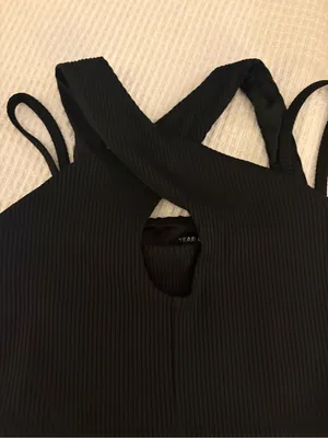 Year of Ours Black Crisscross Double-Strap Crop Bralette thumbnail 3