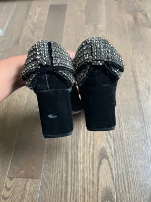Tory Burch Josephine Black Velvet Block Heel Pumps with Crystal Bow size 6.5 thumbnail 4
