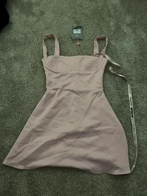 Dress thumbnail 1
