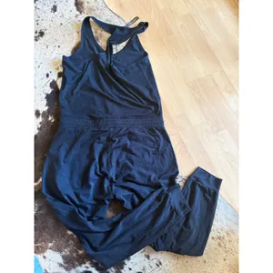 VUORI‎ Lux Sleeveless Jumpsuit In Heather black Size Small thumbnail 7