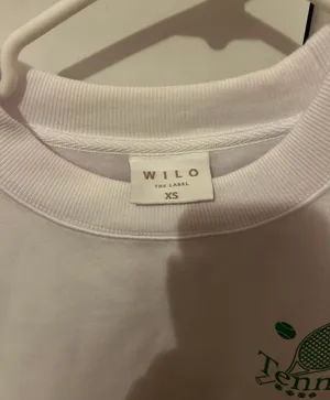 Comfort Colors Wilo the label sweatshirt thumbnail 3