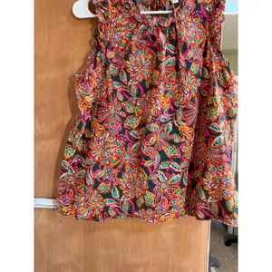 J. Crew Factory Women's Size Medium Sleeveless Ruffle Top Dark Green Pink Orange thumbnail 4