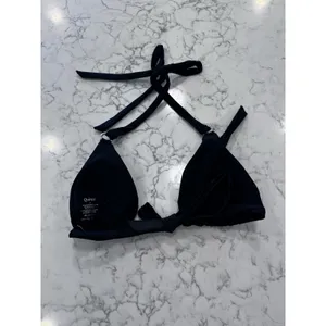 NWOT Quince Black Italian Full Coverage Ring Triangle Bikini Top Size Medium thumbnail 2