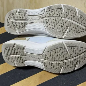 Clarks WaveWalk Womens Size 9 M White Leather Mesh Walking Sneakers Comfort thumbnail 8