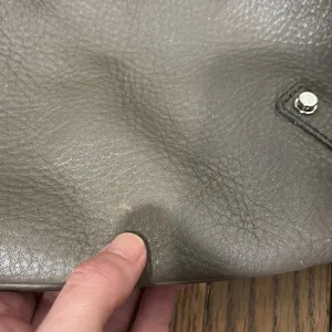 Banana Republic Peddled‎ Leather Shoulder Bag Taupe thumbnail 15