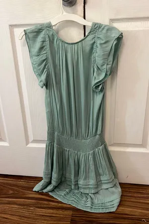 Boutique dress thumbnail 1