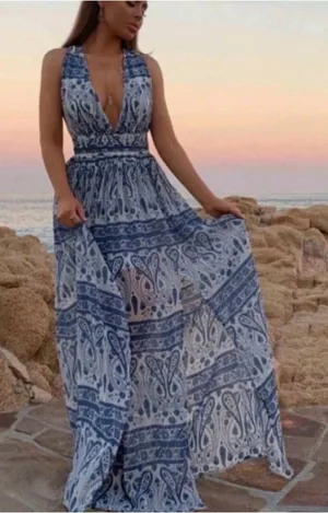 🌸AaKaa BLUE AND WHITE PAISLEY BOHO MAXI DRESS SIZE SMALL🌸 thumbnail 1