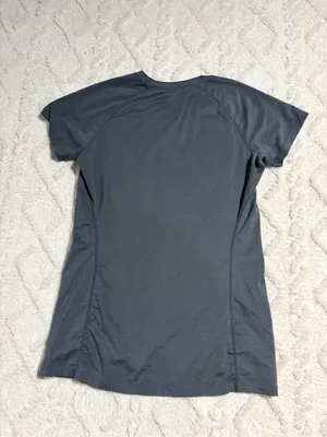 Large Nike combat grey vneck short sleeve thumbnail 3