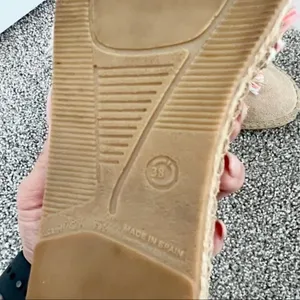 Espadrille Flats Size 38 Tan Suede Tassel Slip On Braided Boho Cottage Vacation‎ thumbnail 6