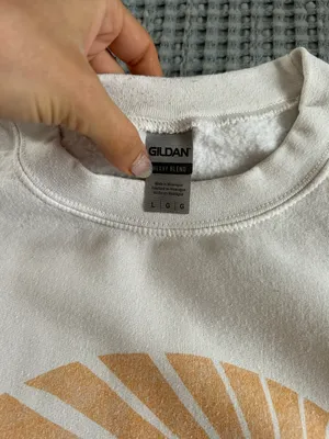 Gildan Cousins Beach Crewneck thumbnail 3