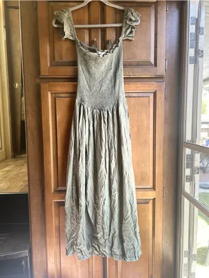 Young Fabulous & Broke Frida Green Smocked Off The Shoulder Maxi Dress Size M thumbnail 4
