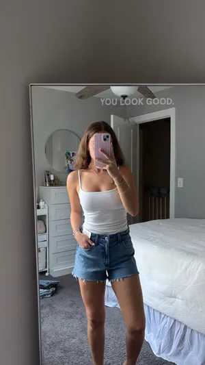 Abercrombie The 90s Relaxed Cut-Off Shorts thumbnail 5