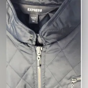 Express Black quilted zipper detail, lightweight jacket in size 14 preloved thumbnail 6
