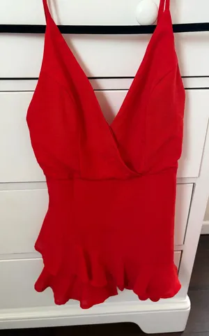 Ruffle Romper Red Size XS thumbnail 2