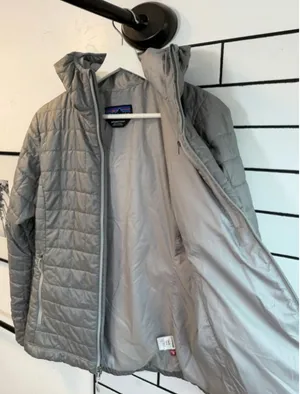 Patagonia Nano Puff Hoody Jacket, women’s size M thumbnail 8