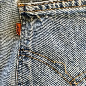 VTG Levi’s 941 Orange Tab High Waisted Denim Shorts Sz 8 Reg Fit Cut Offs thumbnail 3