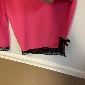Victoria’s Secret Sheer Pink Satin Pajama Pants with Black Lace Trim – Size‎ M thumbnail 6