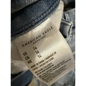 American Eagle Women's 14 Curvy Hi Rise Shortie Denim Shorts Distressed thumbnail 4