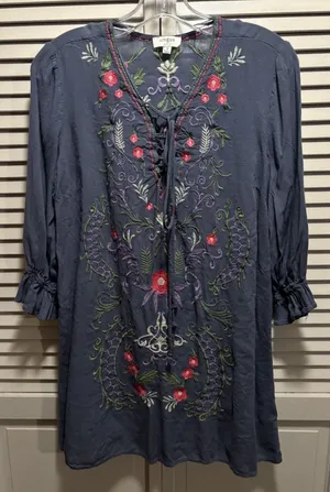 Umgee Embroidery Floral 3/4 Ruffle Sleeve Lace Up‎ Blouse Size S Boho thumbnail 1