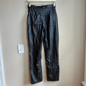 Abercrombie & Fitch vegan leather black the 90's straight ultra high rise 27 thumbnail 4
