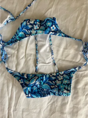 Bright Swimwear Set thumbnail 3
