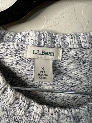 L.L. Bean Ragg Marled Fisherman Sweater Gray White Thick Knit Cabincore Petite thumbnail 3