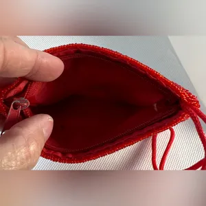 VINTAGE: small, beaded wristlet bag Red thumbnail 10