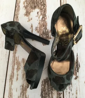 N.Y.L.A. Pony Hair Platform‎ Heel Size 7 thumbnail 1