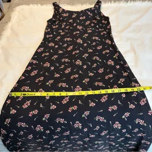 Vintage 90s Long Black Pink Floral Dress Size 11/12 Dark Floral Whimsy Goth thumbnail 10