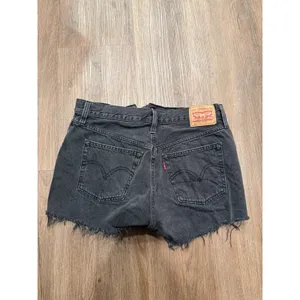 Levis 501 Original Womens Cutoff Denim Shorts Faded‎ Black Button Fly Size 29 thumbnail 3