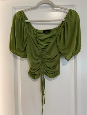 Green Abbeline Top thumbnail 1