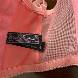 Black Fuchsia Peach Colored Lace Bra With 6 Rows Of Claps Size 34B thumbnail 8