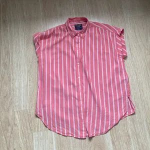 Abercrombie & Fitch Women’s Pink White Short Sleeve Button-Down Shirt Size XS thumbnail 2