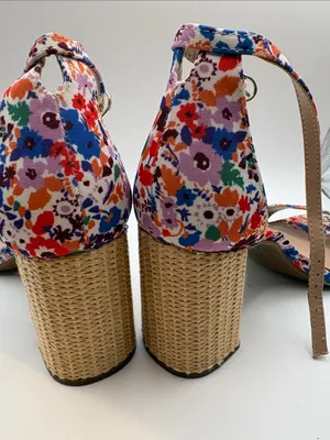 Kelly & Katie Floral Multi-Color Wedge Sandals thumbnail 4