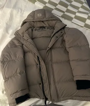 Aritzia Super Puff Jacket thumbnail 1