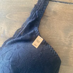 Pink Victoria’s Secret black lace‎ lightly lined bra size S NEW thumbnail 2