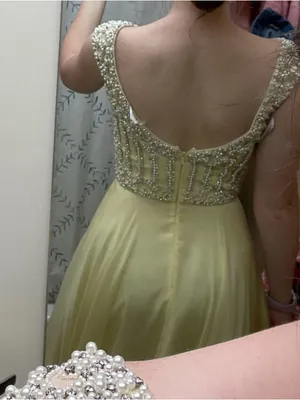 Sherri Hill Butter Yellow Beaded Cap-Sleeve Dress thumbnail 4