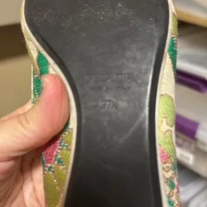 Vtg Prada SS2003 Green‎ Brocade Flat Shoes 37.5 thumbnail 11