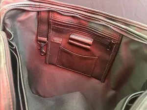 Classic Women's Black Laptop Tote Bag - Sleek Carryall thumbnail 5