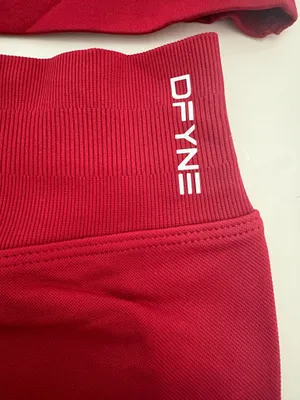 DFYNE set red medium  shorts and top new without tags thumbnail 2