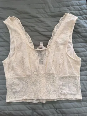 Boutique Crop top thumbnail 2