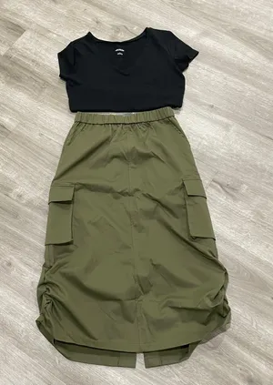 Green Cargo Skirt Size M thumbnail 1