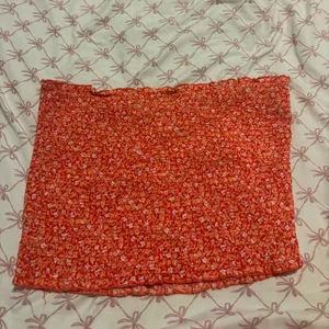 Aerie Red and White Floral Crop Tube Top thumbnail 2
