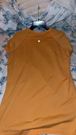 Lululemon Swiftly Short Sleeve Tech thumbnail 2