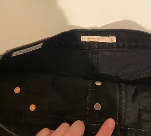 Levi's Ribcage Shorts thumbnail 4