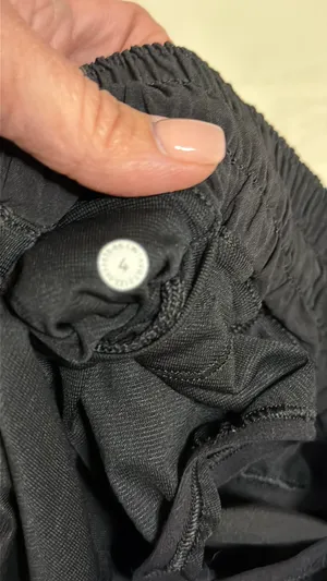 Lululemon Hotty Hot Shorts Black 4" 4 thumbnail 3