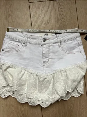 Madden NYC NWT White Eyelet Denim Skirt Y2K New Size XS thumbnail 11