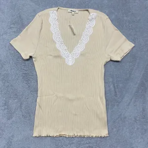 Madewell Shirt Womens XL Lace Trim Ribbed V Neck Short Sleeve Top Beige NY958 thumbnail 2